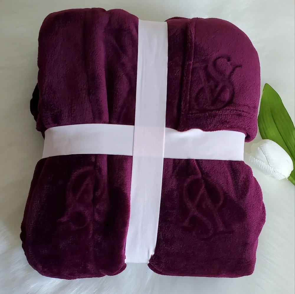 🎁Victoria's Secret Robe Size XS/S - Picture 4 of 5